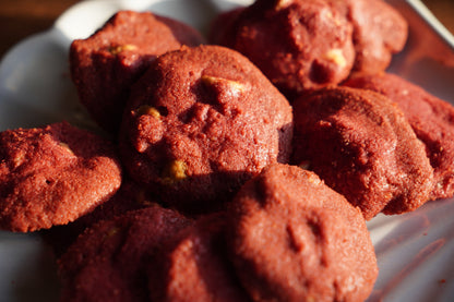 Red Velvet White Chocolate Mini Crispy Cookies (250G)